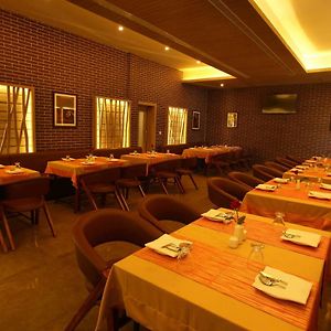 Victory Inn Park Residency